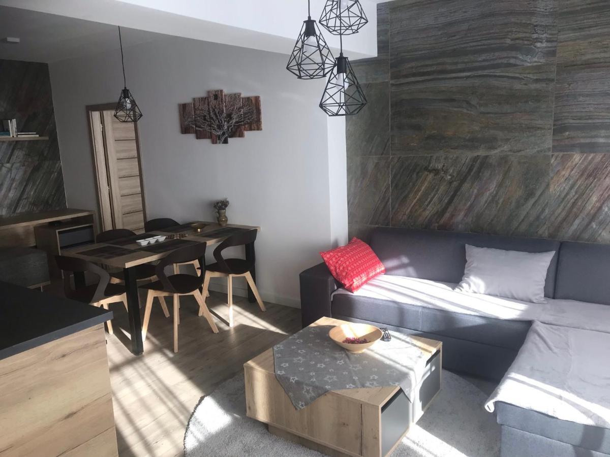 Apartmany Vila Vlasta วิสโซเค ดาตรี ภายนอก รูปภาพ