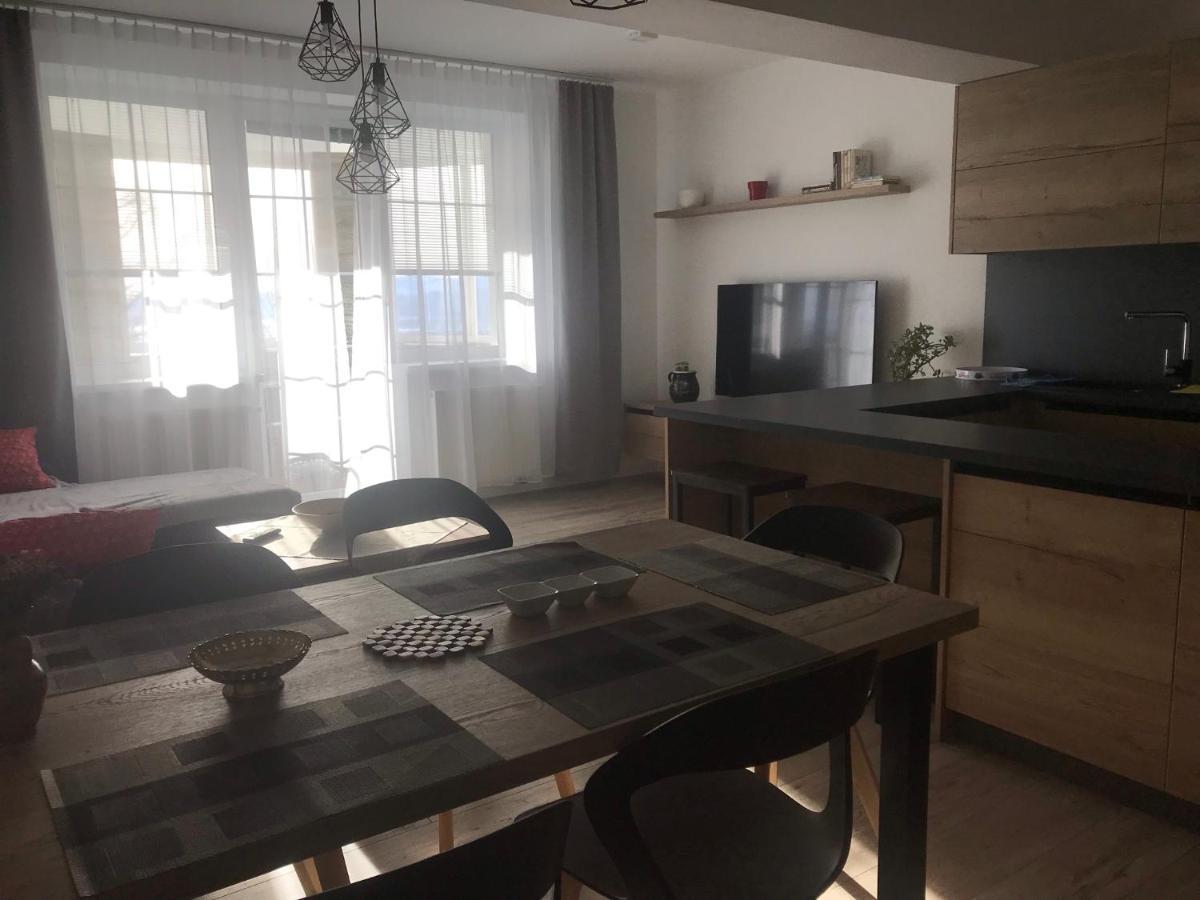 Apartmany Vila Vlasta วิสโซเค ดาตรี ภายนอก รูปภาพ